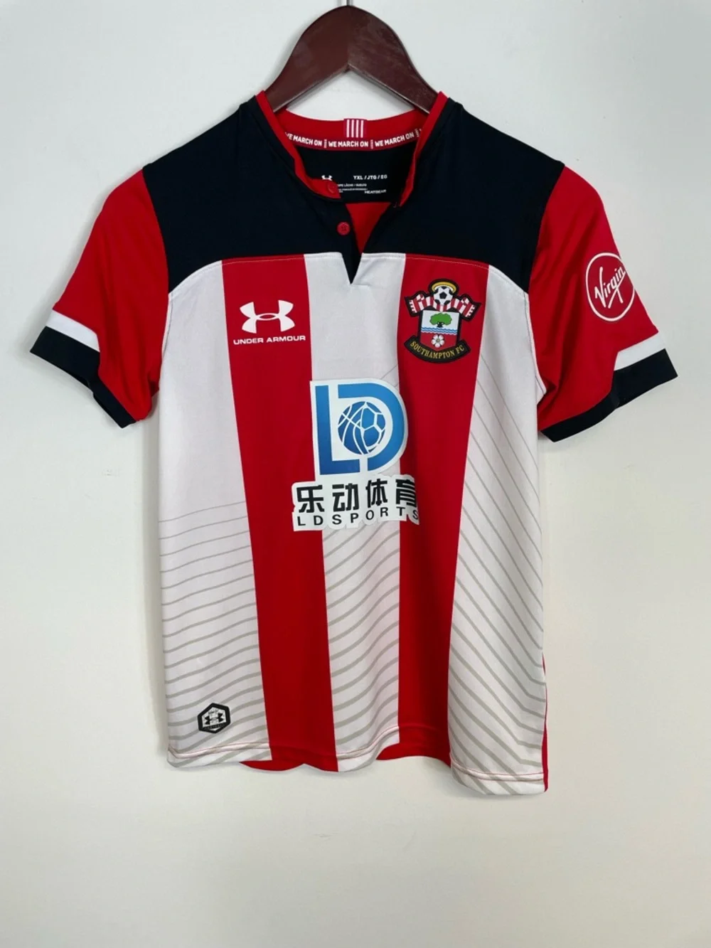 Under Armour Youth Southampton Football Jersey Kit Size YXL